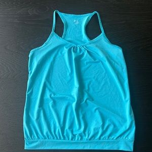 GapFit workout top